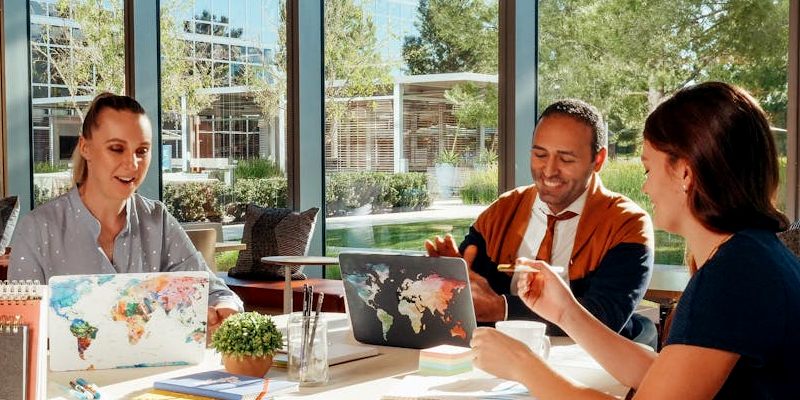 Découvre les métiers de l'informatique